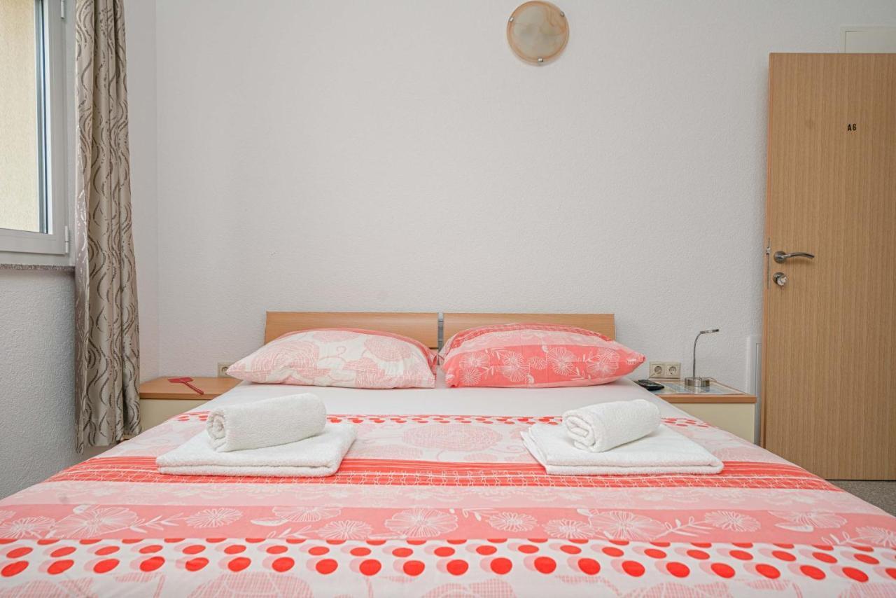 Apartments Miskovic Водице Екстер'єр фото