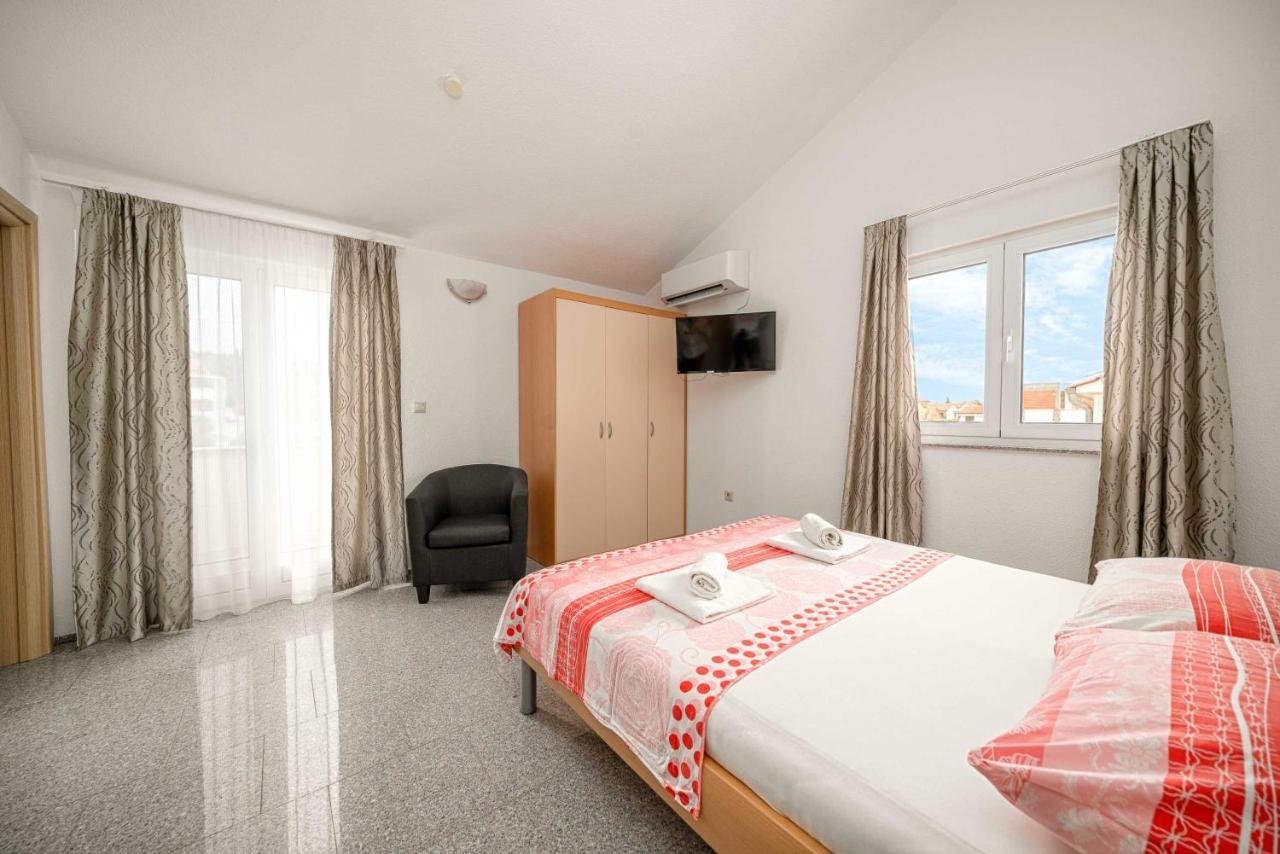 Apartments Miskovic Водице Екстер'єр фото