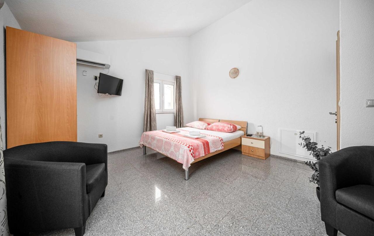 Apartments Miskovic Водице Екстер'єр фото