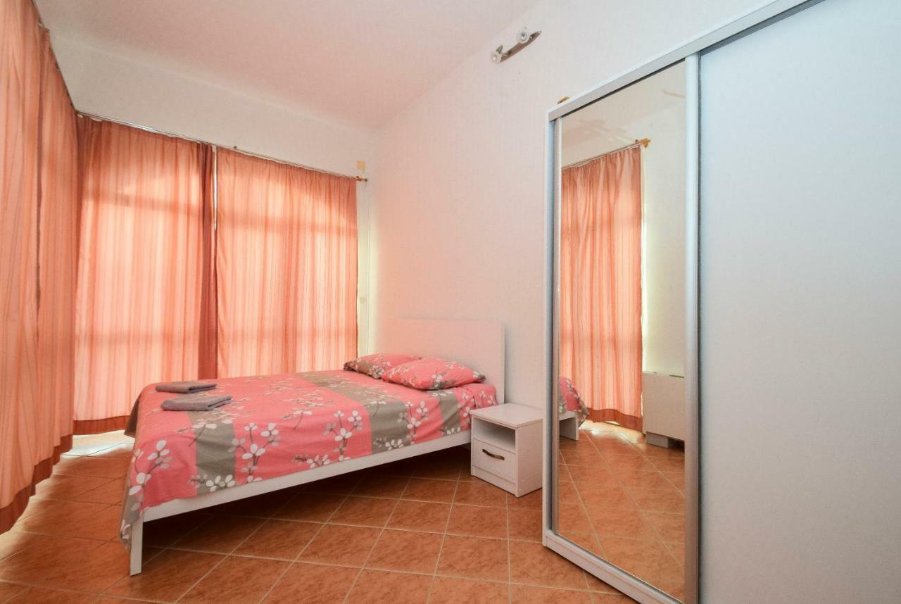 Apartments Miskovic Водице Екстер'єр фото